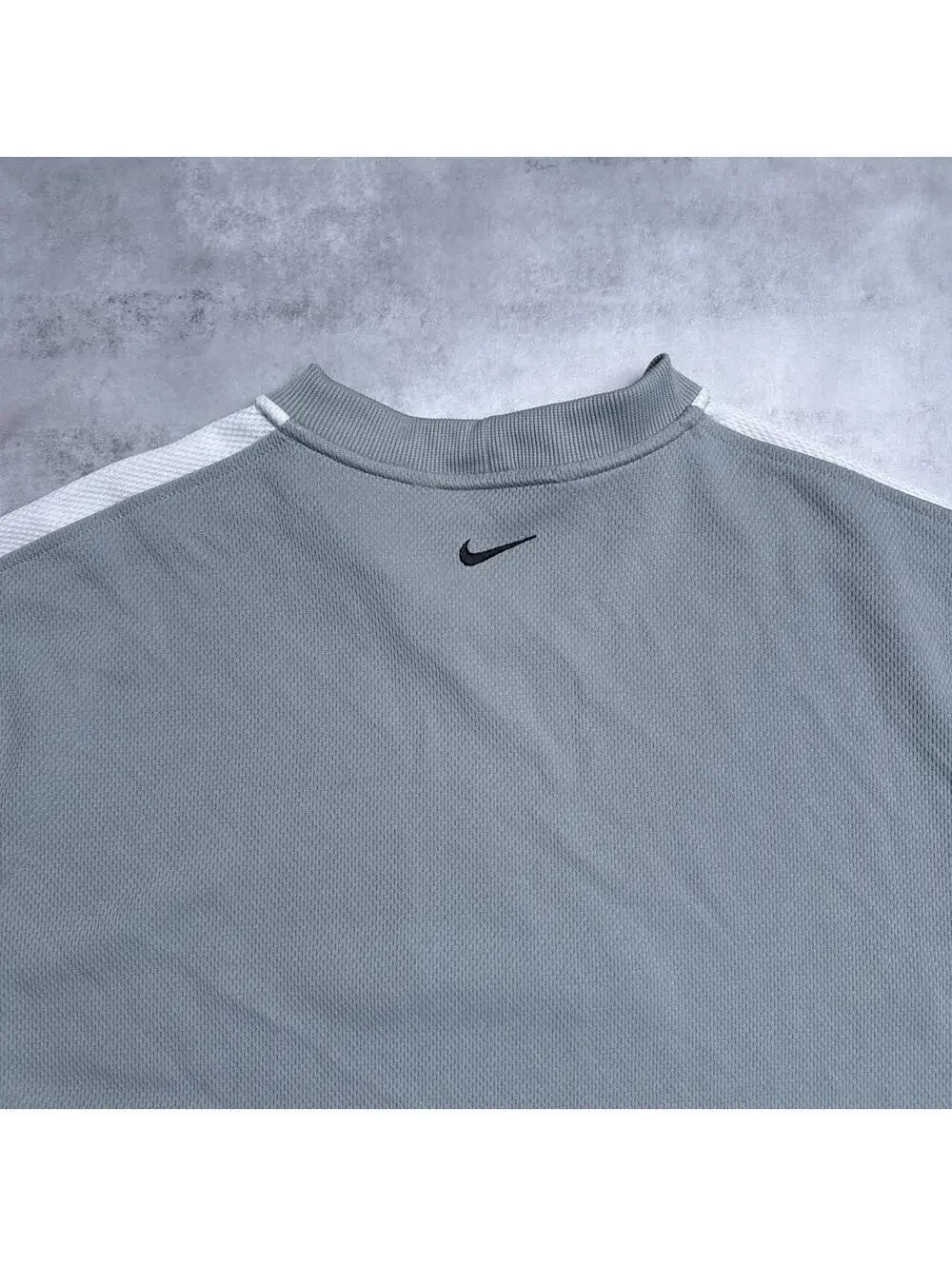 Y2K Nike Grey Jersey 00s t shirt